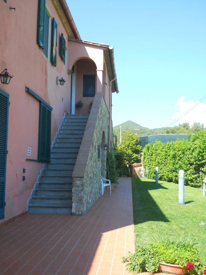 Suite Eleven Castiglioncello Bagian luar foto